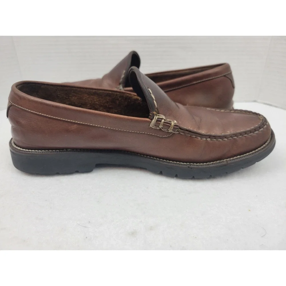 Cole Haan Country Round Toe Slip On Brown Leather Loafers Mens Size 10.5 **READ*